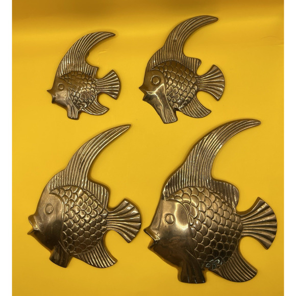 Vintage Nautical Wall Decor - Set of 4 Brass Fish -Made in India - Picture 1 of 16